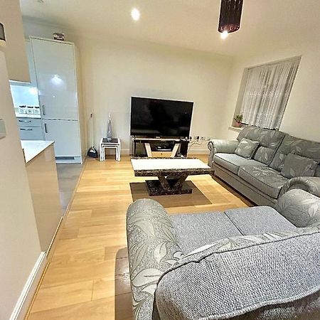 Lovely Cosy Apartment Bromley Exteriör bild